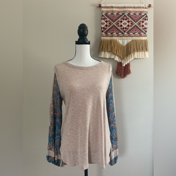 World Unity long sleeve shirt size Large - Picture 1 of 1